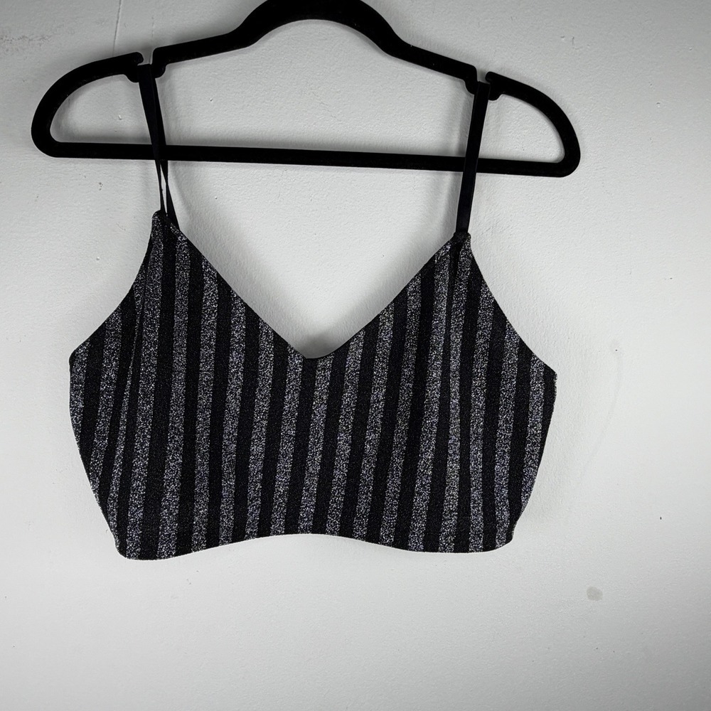 Women's Forever 21 L Metallic Silver & Black Cropped Tank Pin Stripe Sparkle Top